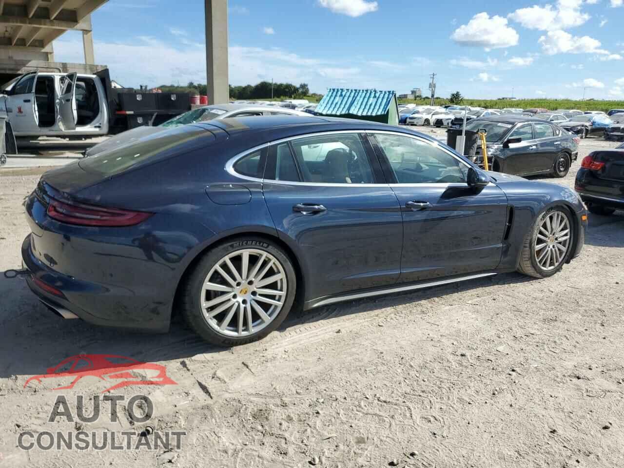 PORSCHE PANAMERA 2017 - WP0AA2A73HL101309