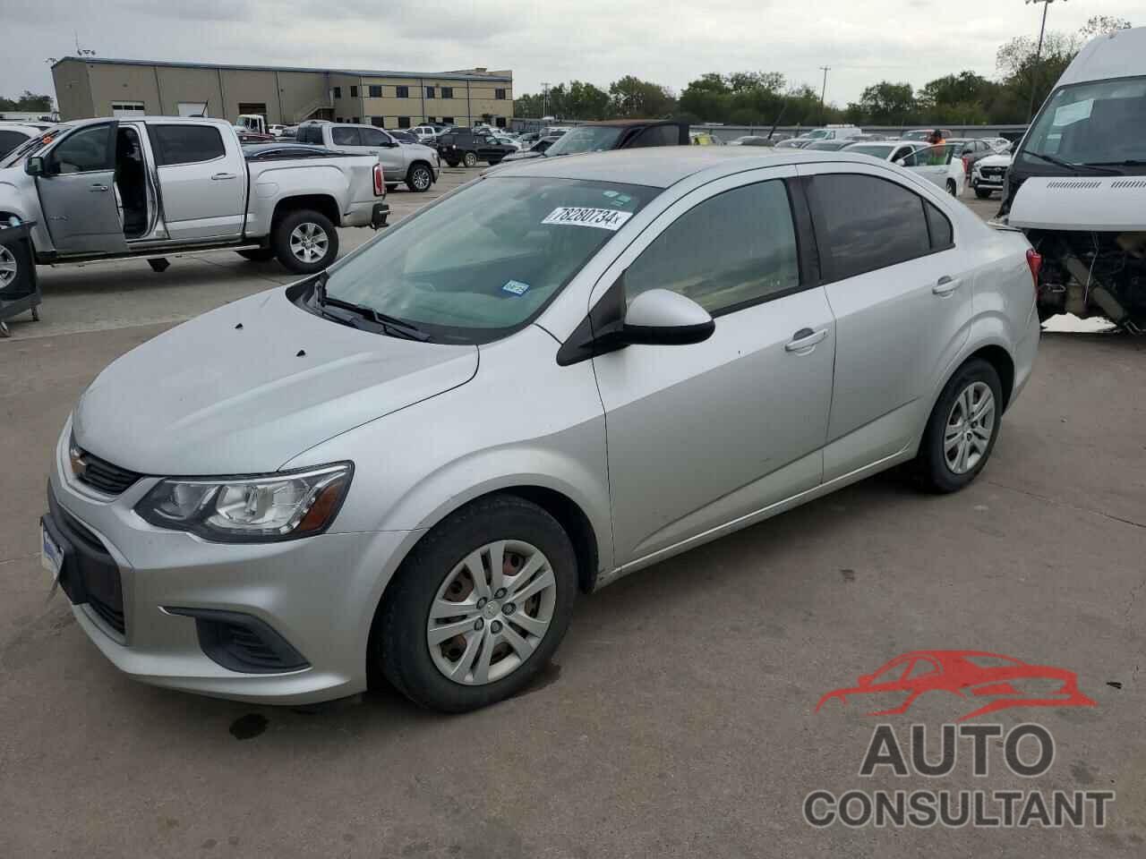 CHEVROLET SONIC 2019 - 1G1JB5SB7K4137550