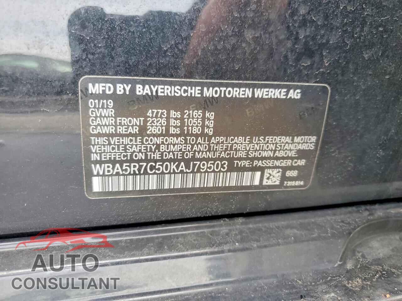 BMW 3 SERIES 2019 - WBA5R7C50KAJ79503