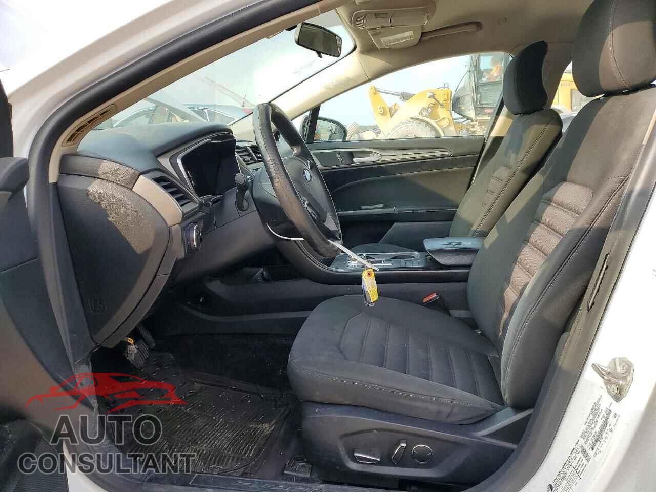 FORD FUSION 2017 - 3FA6P0LU3HR336909
