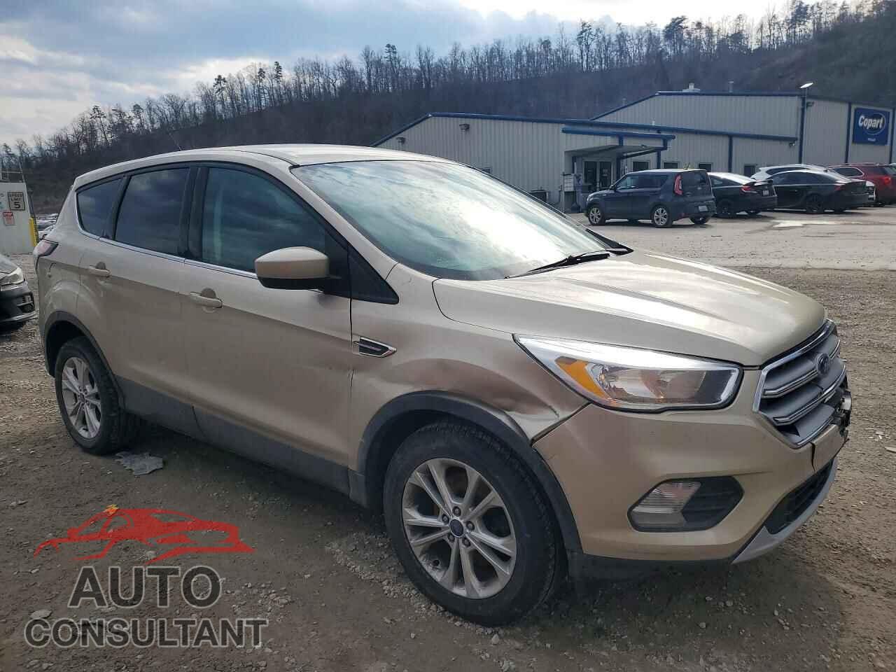 FORD ESCAPE 2017 - 1FMCU9G97HUB04186