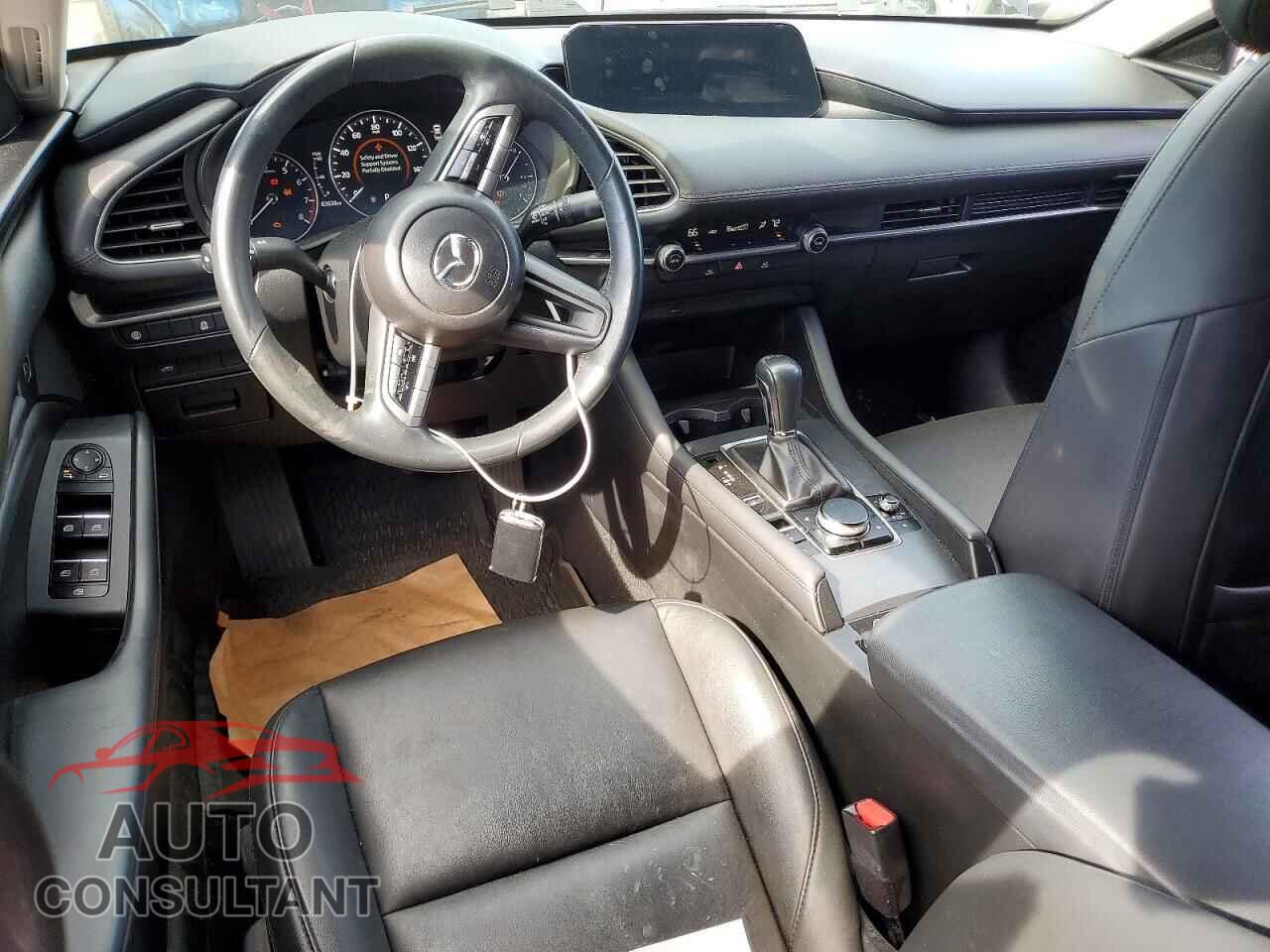 MAZDA 3 2020 - 3MZBPACL1LM132604