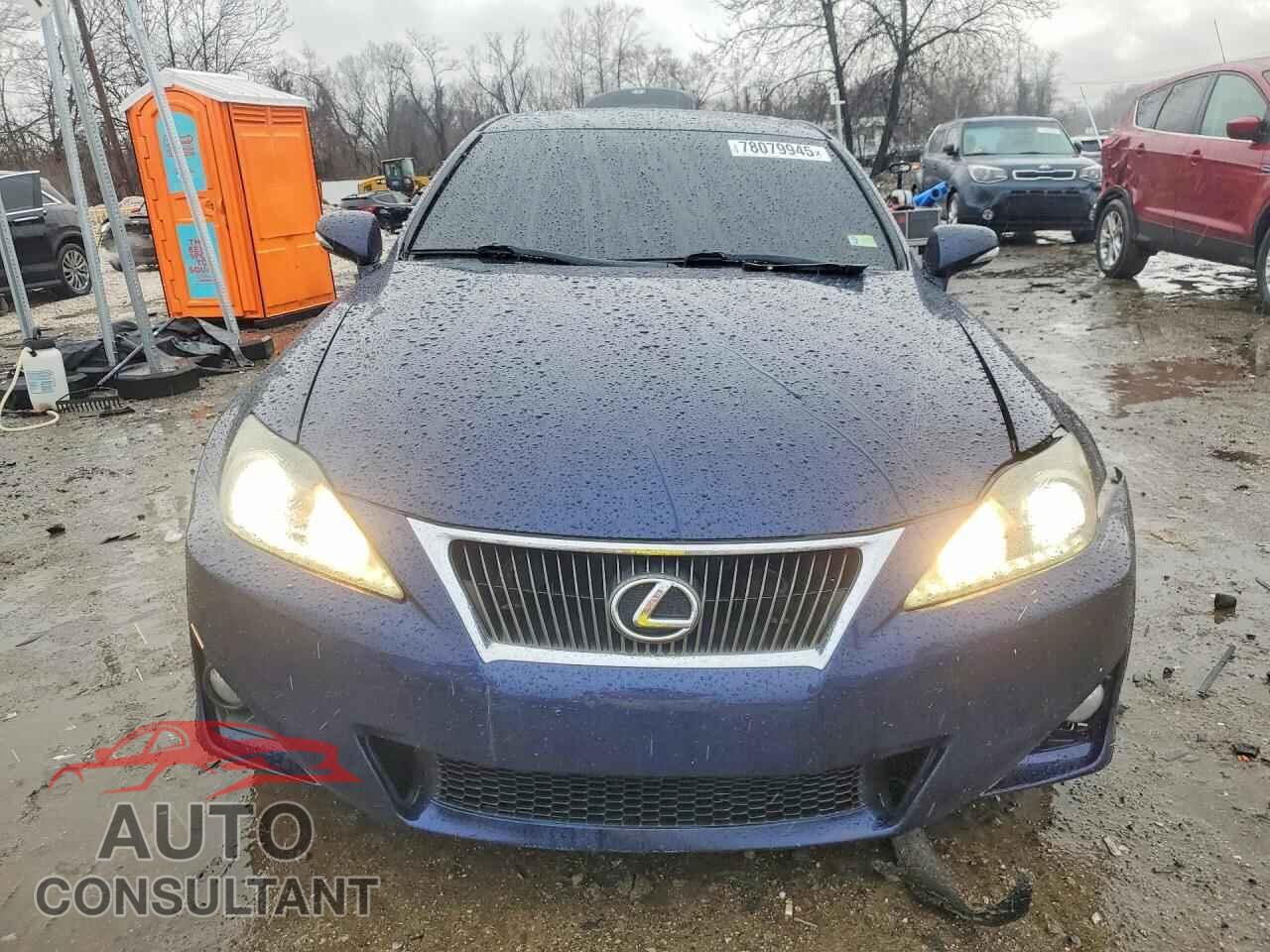 LEXUS IS 2013 - JTHCF5C27D5063738