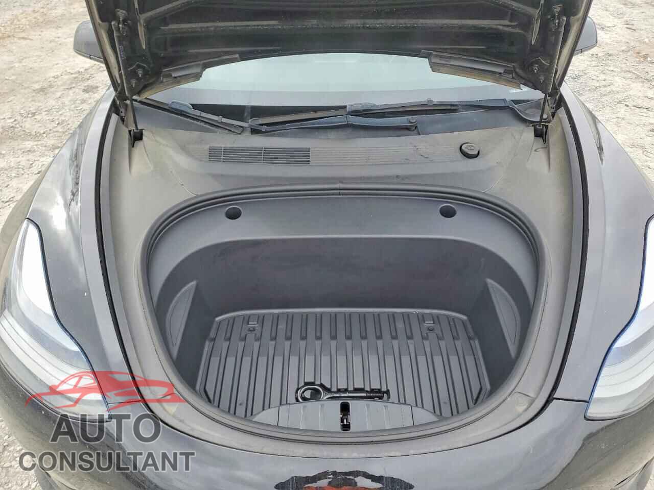 TESLA MODEL 3 2023 - 5YJ3E1EA9PF385186