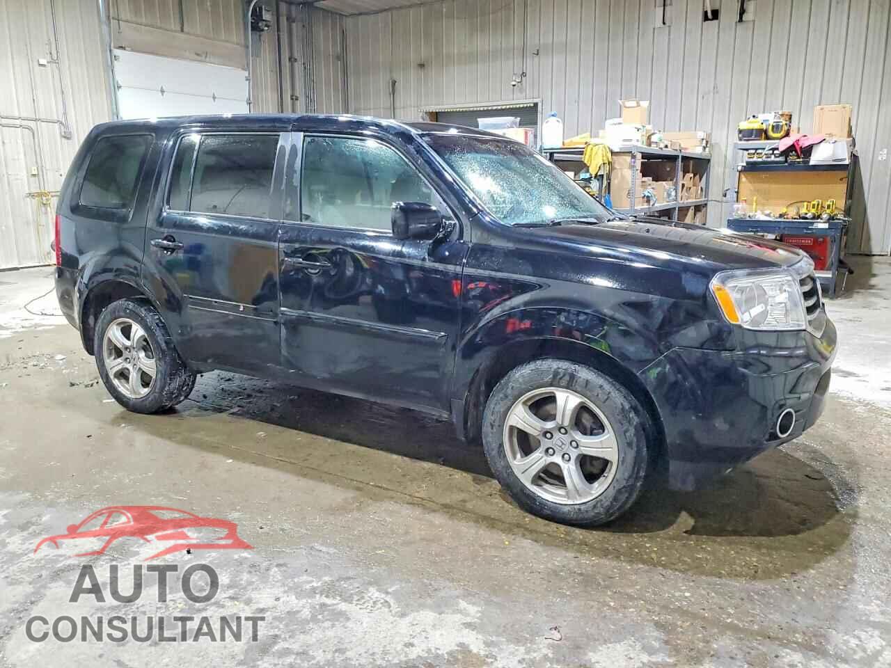 HONDA PILOT 2014 - 5FNYF4H45EB005705