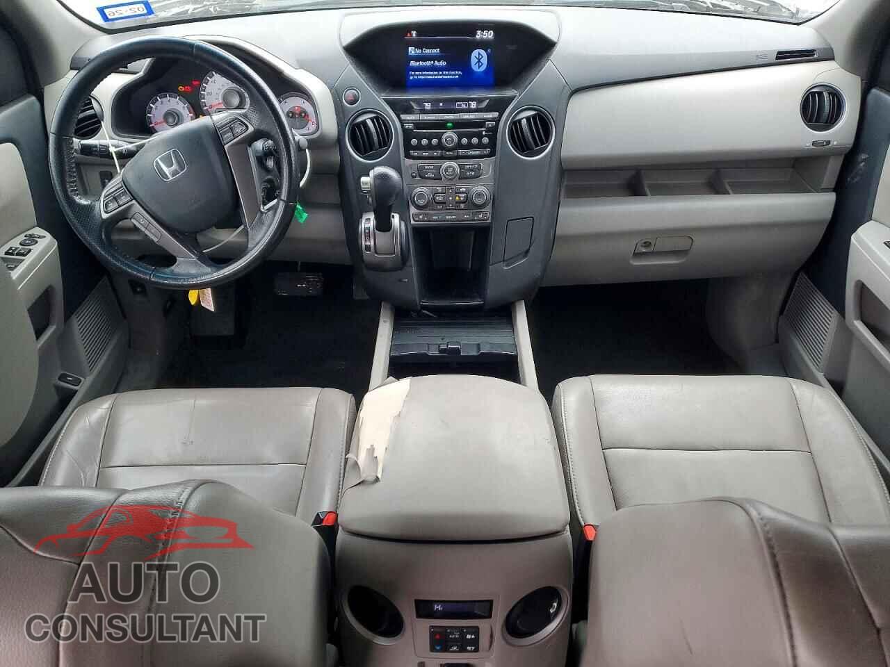 HONDA PILOT 2015 - 5FNYF3H59FB014704