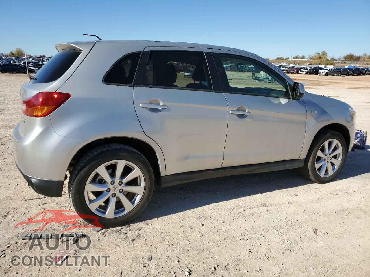 MITSUBISHI OUTLANDER 2015 - 4A4AP3AU1FE024220