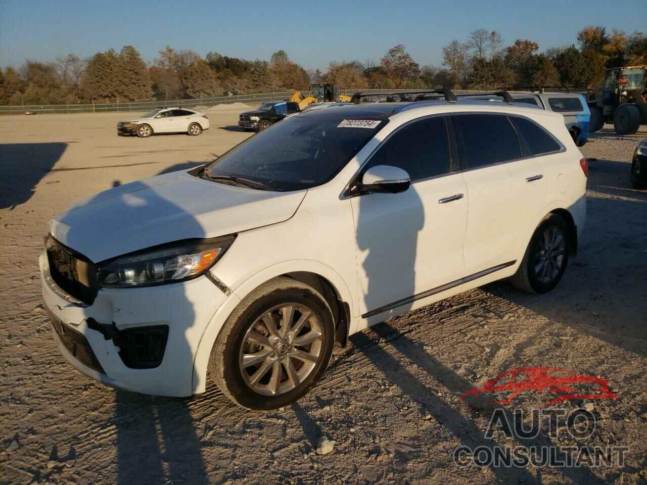 KIA SORENTO 2017 - 5XYPK4A54HG319868