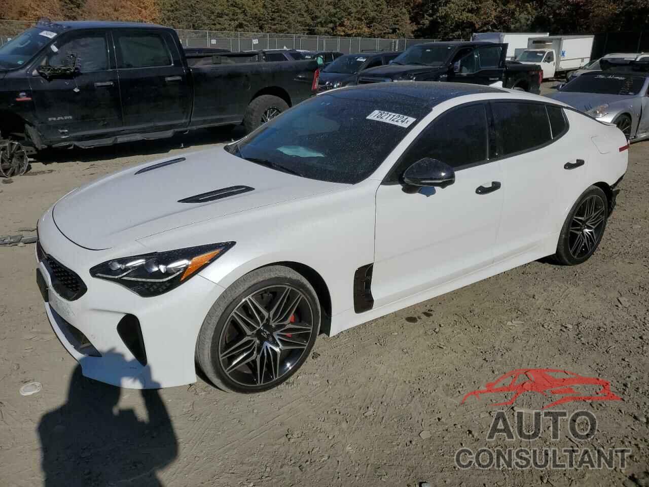 KIA STINGER 2022 - KNAE55LC5N6115687