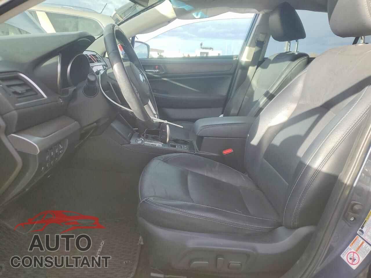 SUBARU OUTBACK 2017 - 4S4BSANC4H3349258