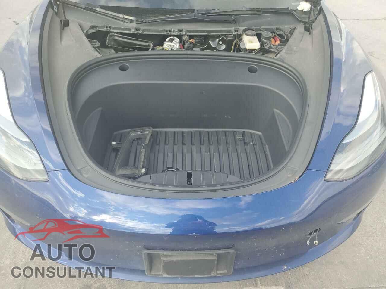 TESLA MODEL 3 2023 - 5YJ3E1EA8PF425497