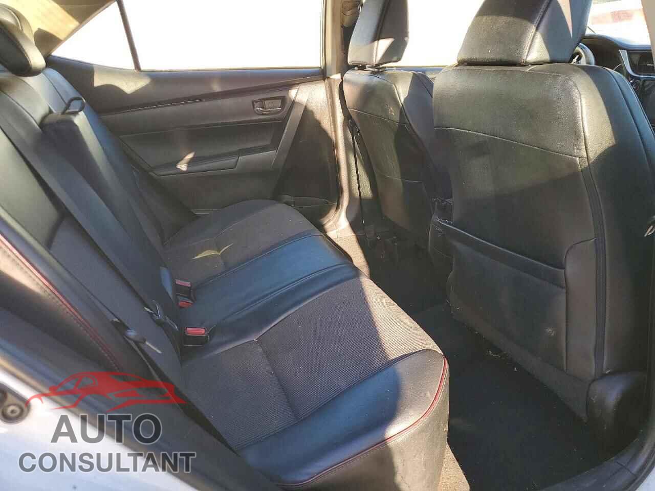 TOYOTA COROLLA 2017 - 5YFBURHE3HP604127