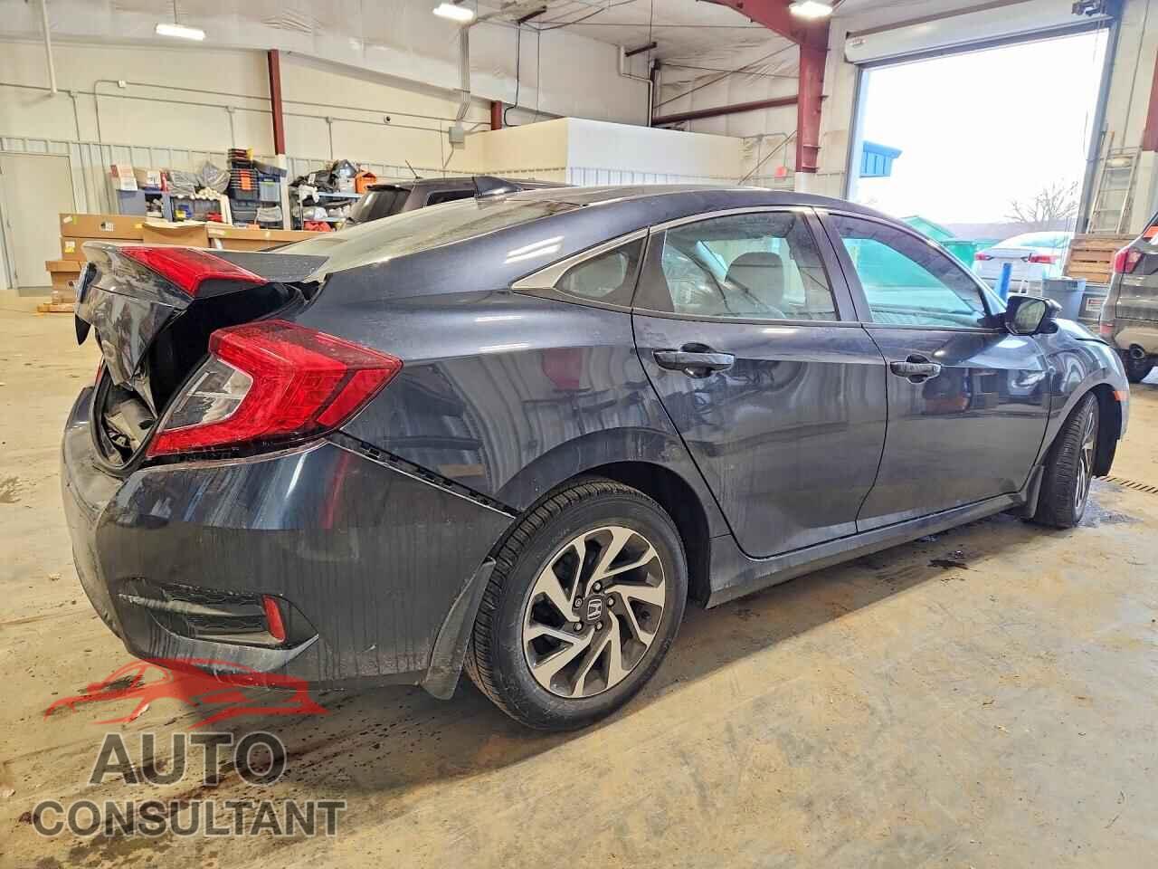 HONDA CIVIC 2017 - 19XFC2F78HE076988