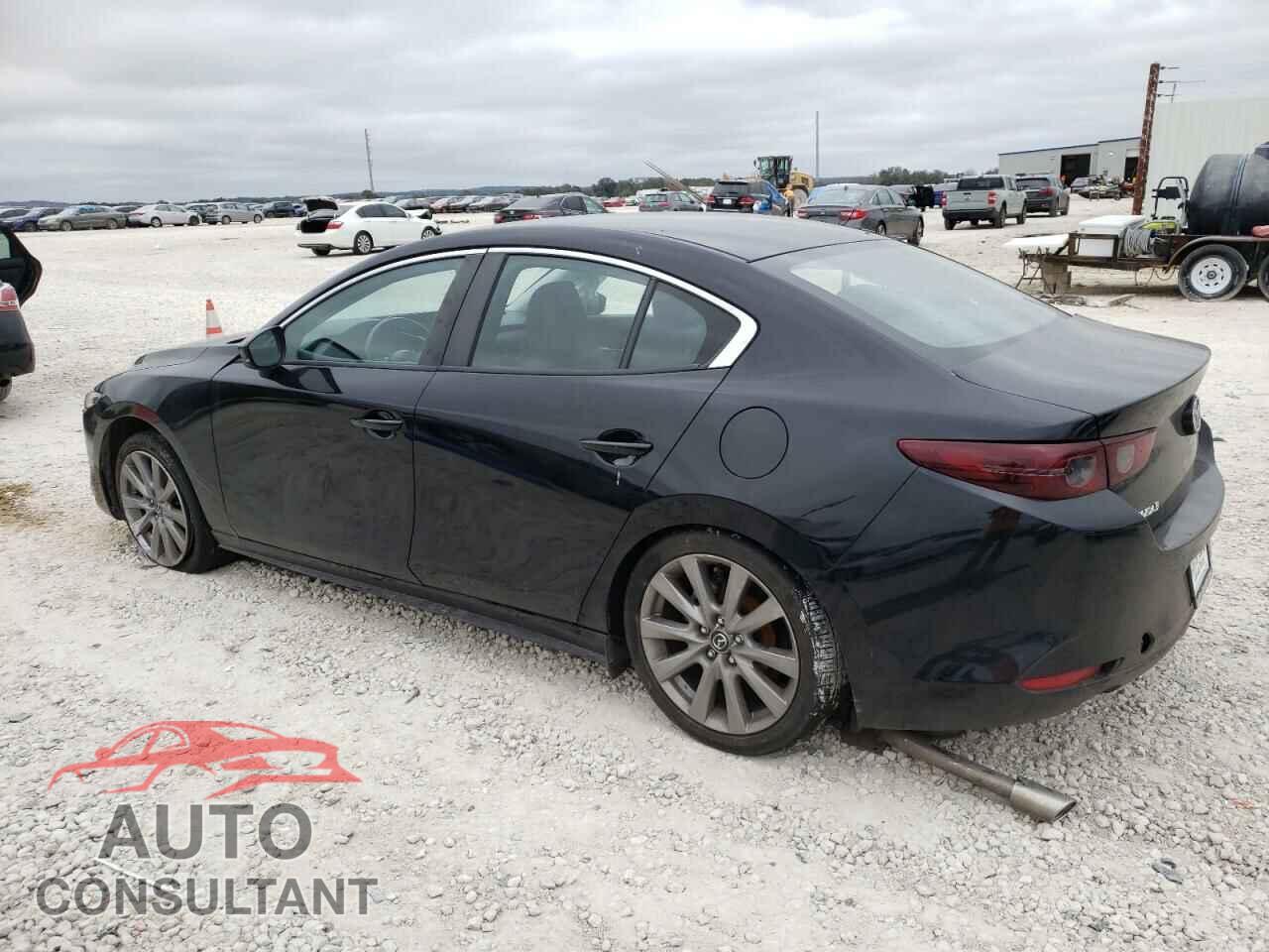 MAZDA 3 2021 - JM1BPABL8M1328526