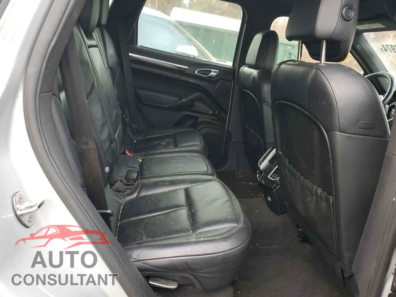 PORSCHE CAYENNE 2012 - WP1AA2A21CLA10258