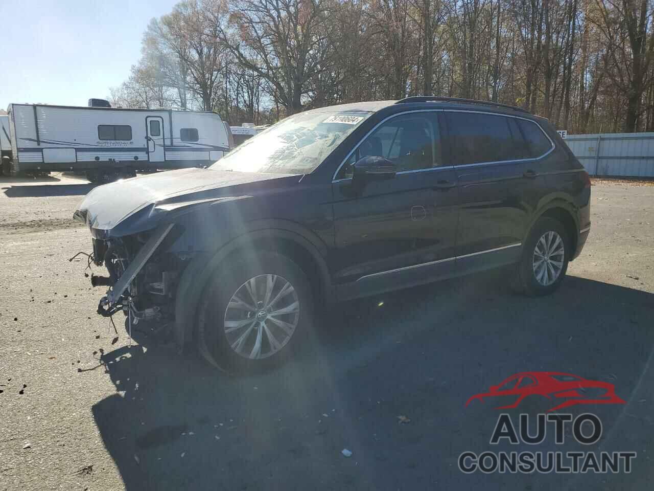 VOLKSWAGEN TIGUAN 2018 - 3VV2B7AX3JM151082