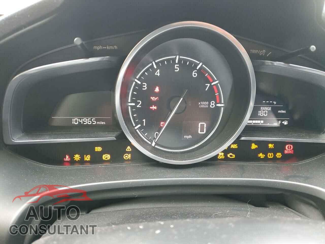 MAZDA 3 2018 - 3MZBN1M3XJM176151
