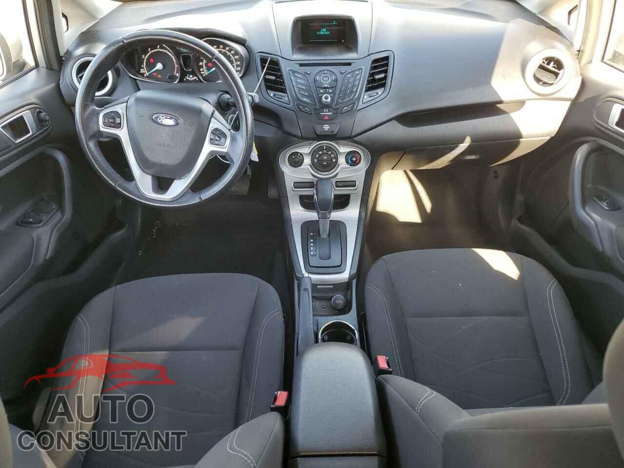 FORD FIESTA 2015 - 3FADP4EJ4FM184554