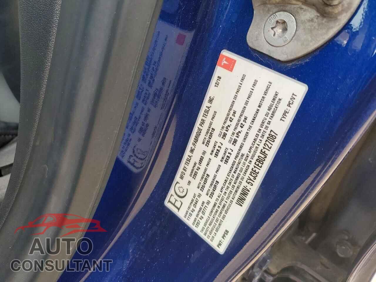 TESLA MODEL 3 2018 - 5YJ3E1EB0JF127087