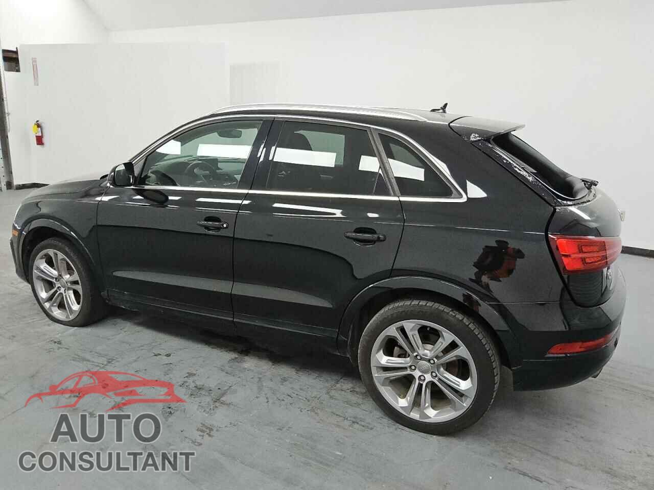 AUDI Q3 2017 - WA1JCCFS2HR002291