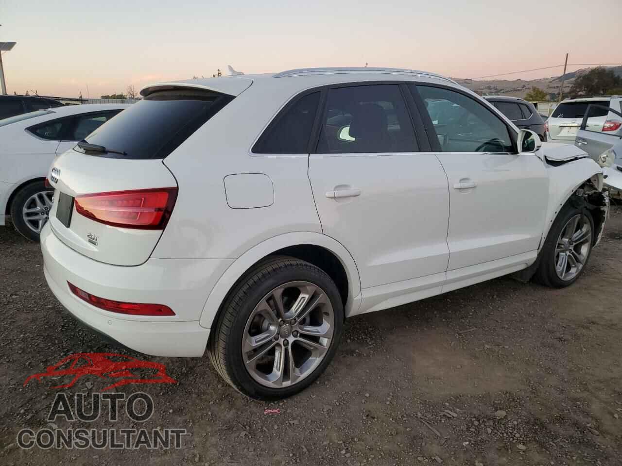 AUDI Q3 2016 - WA1EFCFS5GR021103