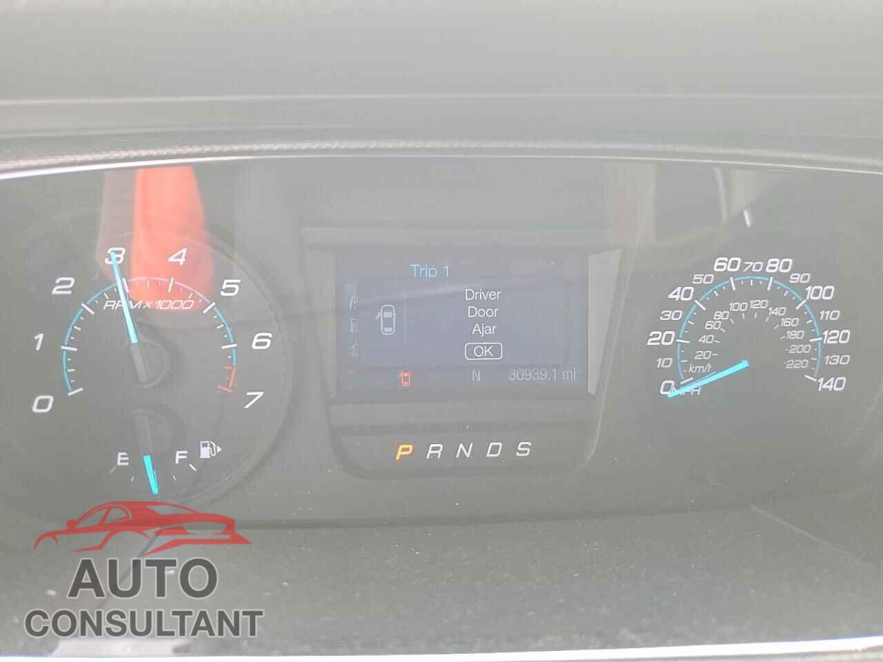 FORD TAURUS 2017 - 1FAHP2D8XHG128720