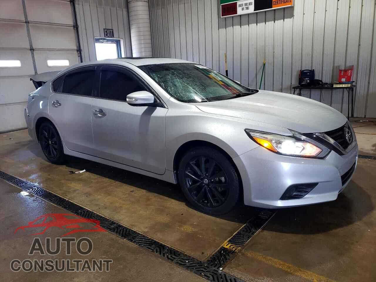 NISSAN ALTIMA 2017 - 1N4AL3AP1HC286871