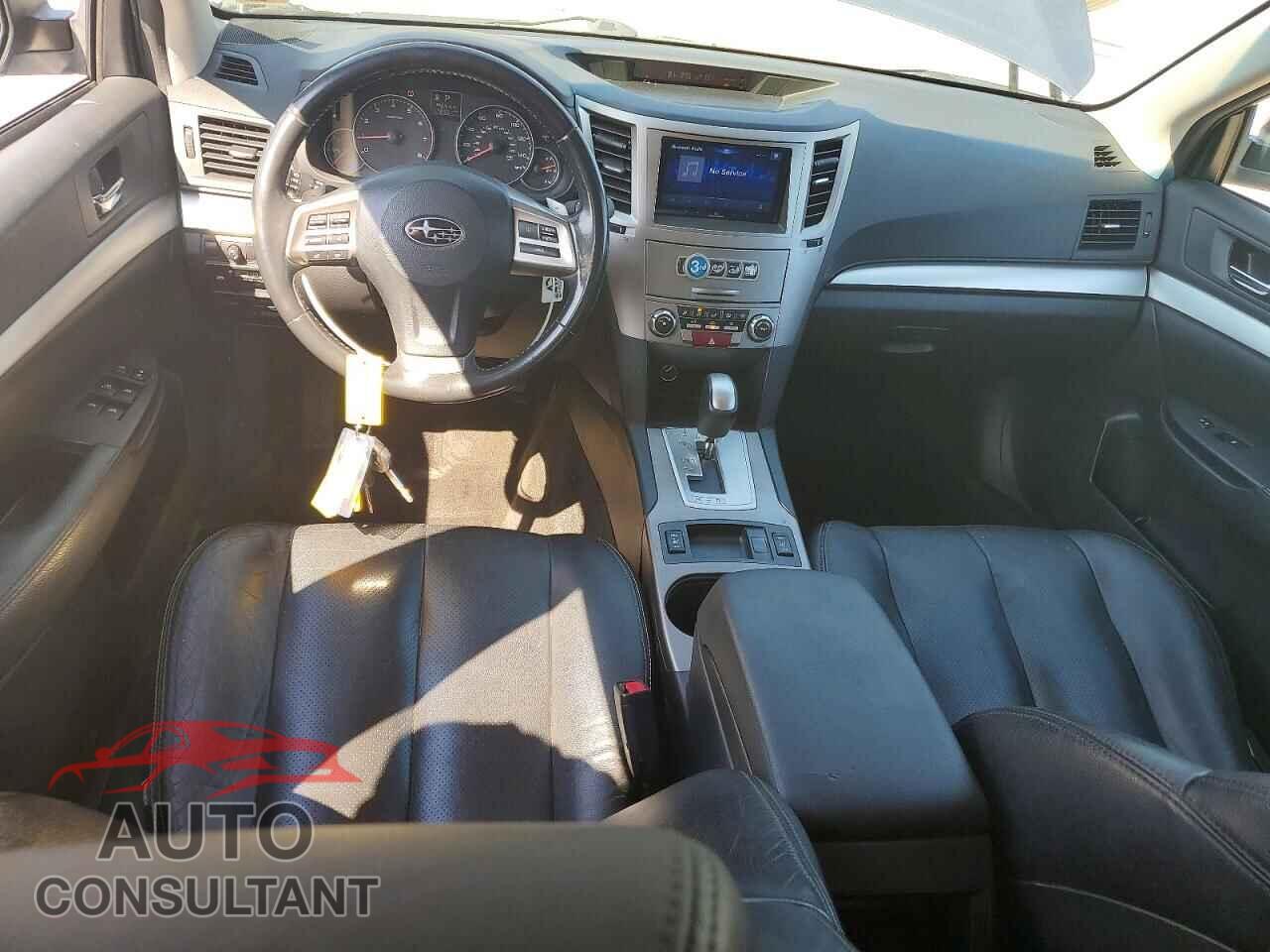 SUBARU OUTBACK 2013 - 4S4BRBCC0D3229875