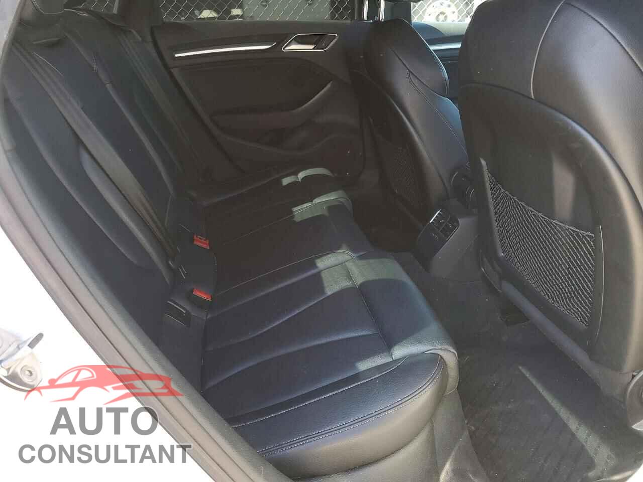 AUDI A3 2020 - WAUBEGFF4LA093583