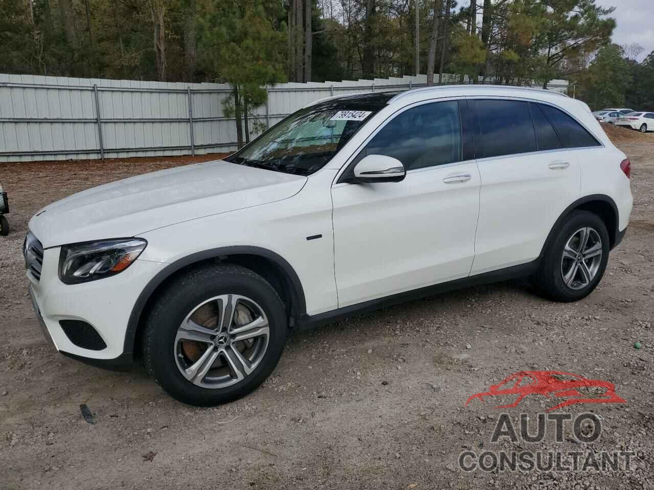 MERCEDES-BENZ GLC-CLASS 2019 - WDC0G5EB5KF620548