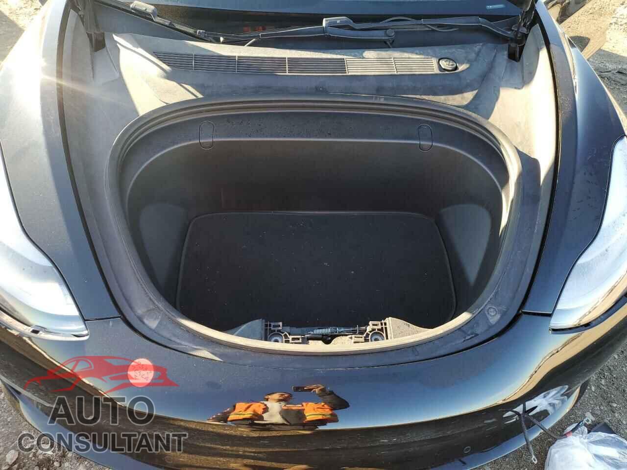 TESLA MODEL 3 2019 - 5YJ3E1EB7KF393322