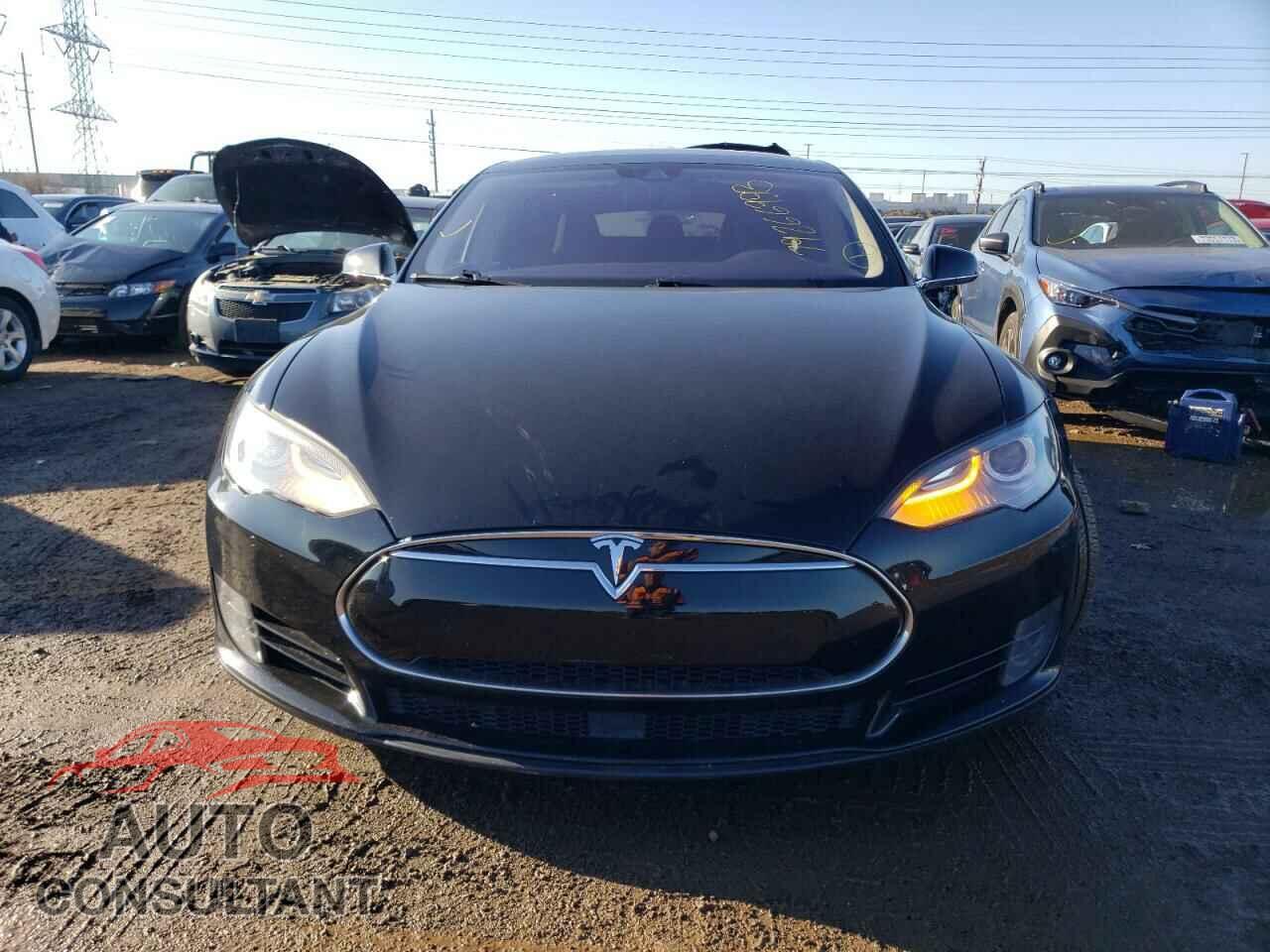TESLA MODEL S 2015 - 5YJSA1H25FF096638