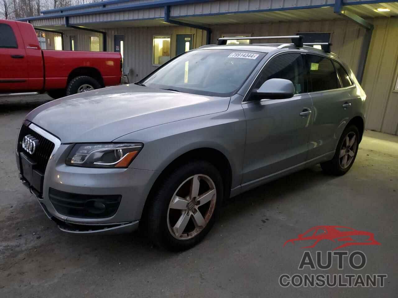 AUDI Q5 2010 - WA1LKAFP1AA099323