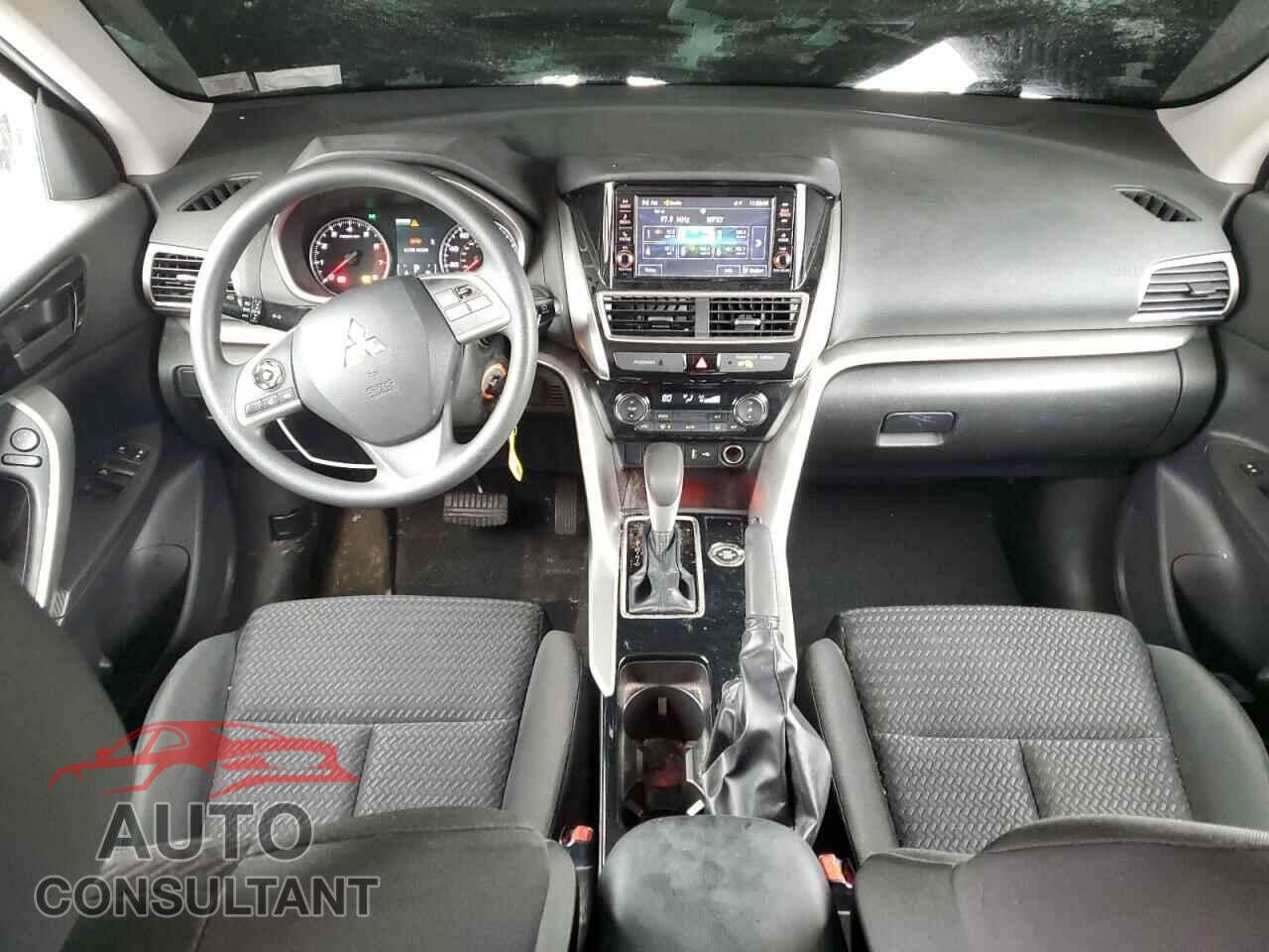MITSUBISHI ECLIPSE 2018 - JA4AT3AA8JZ063164