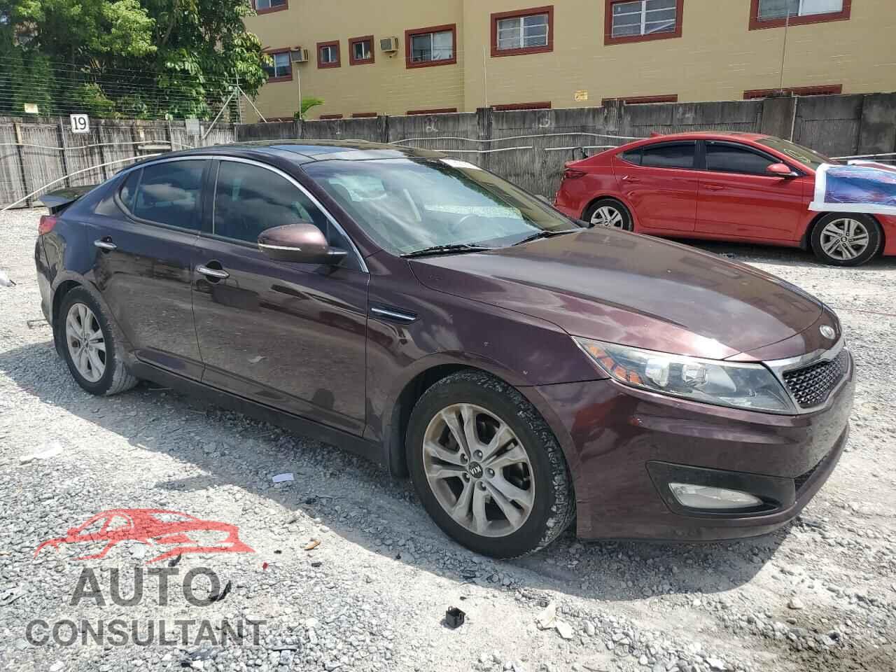 KIA OPTIMA 2011 - KNAGN4A79B5116805