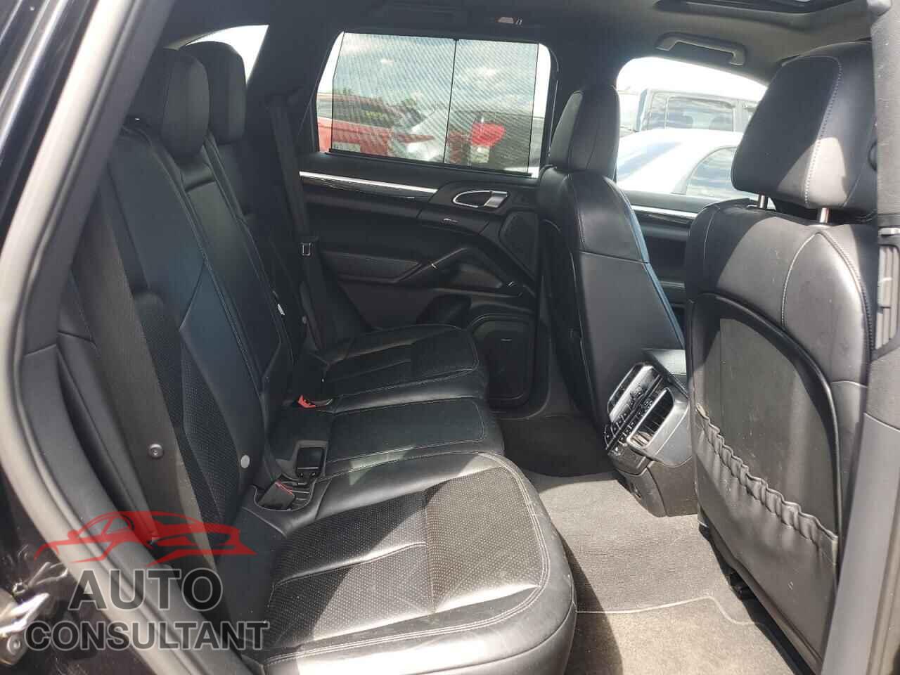 PORSCHE CAYENNE 2013 - WP1AB2A24DLA82022