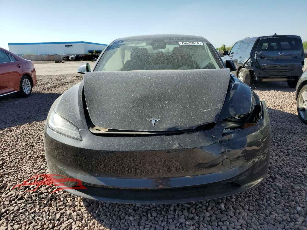 TESLA MODEL 3 2024 - 5YJ3E1EAXRF782585