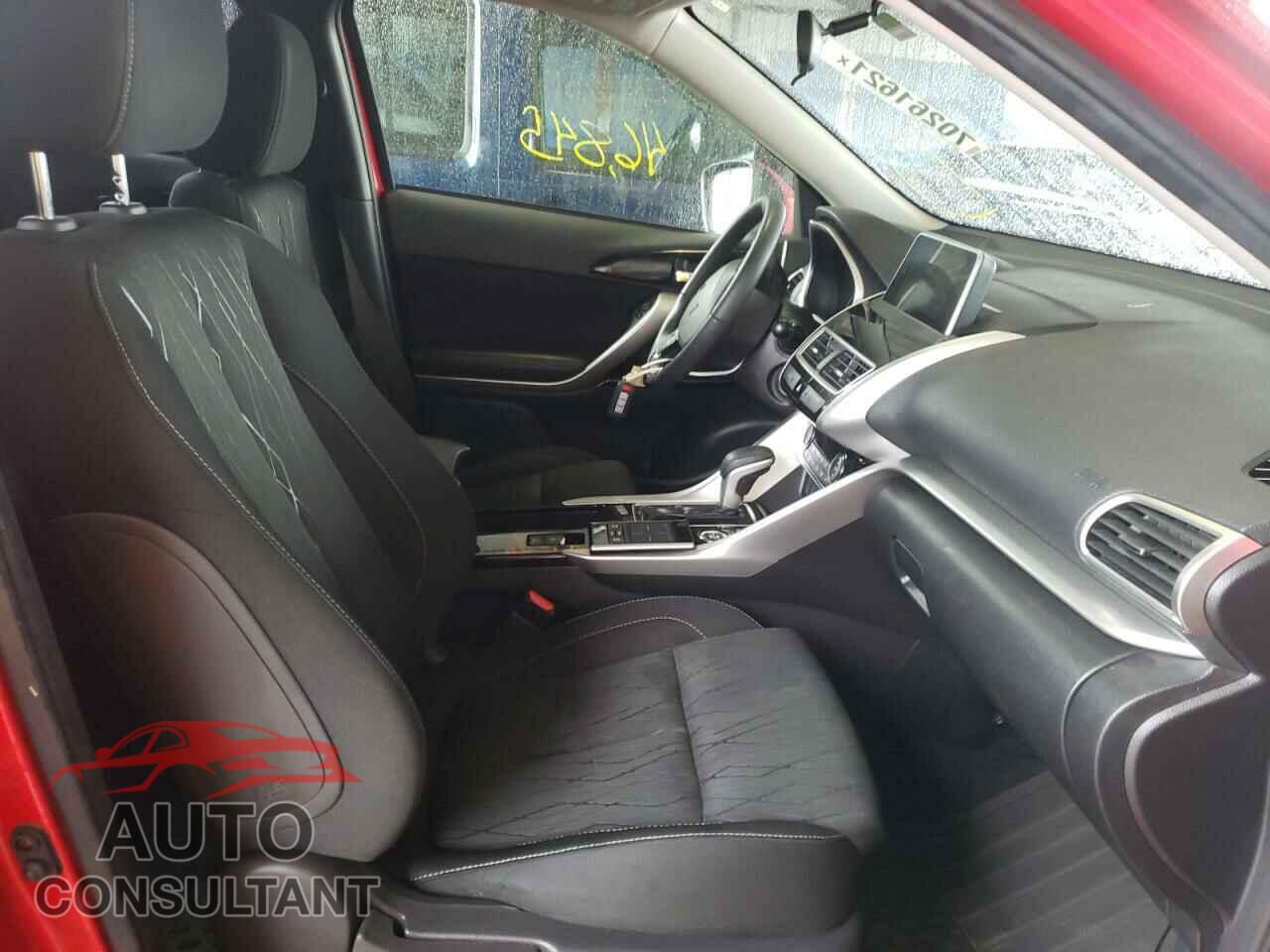 MITSUBISHI ECLIPSE 2018 - JA4AT5AAXJZ051772