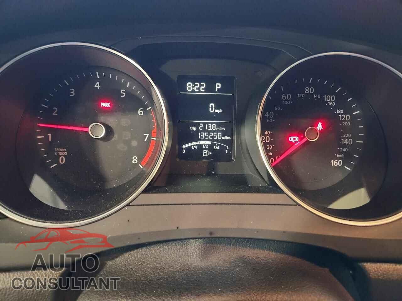 VOLKSWAGEN JETTA 2017 - 3VW2B7AJ8HM312947
