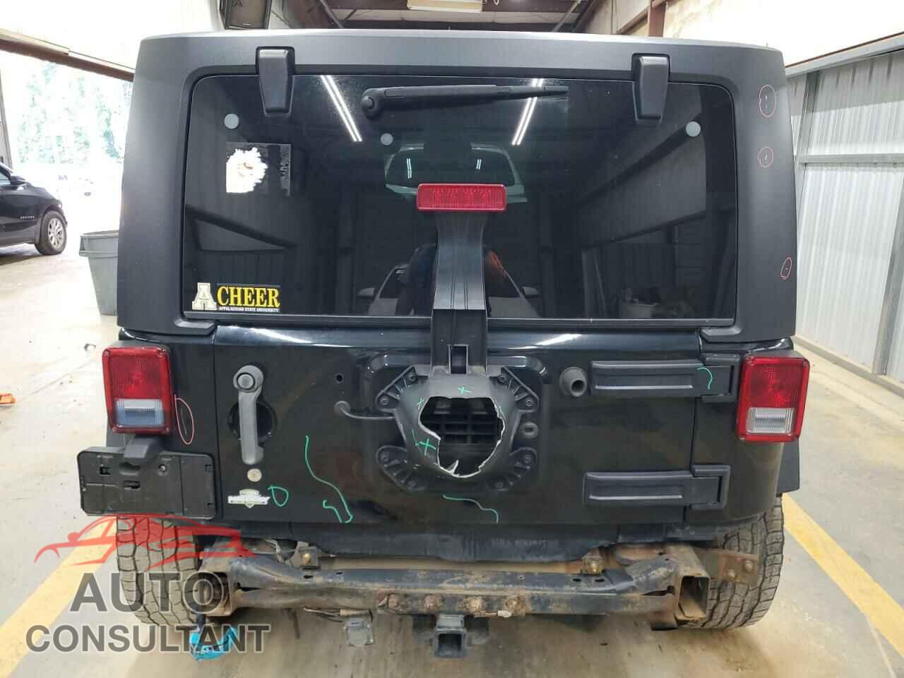 JEEP WRANGLER 2011 - 1J4AA2D11BL510935