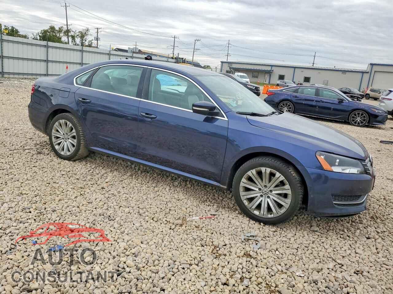 VOLKSWAGEN PASSAT 2012 - 1VWBP7A37CC104376