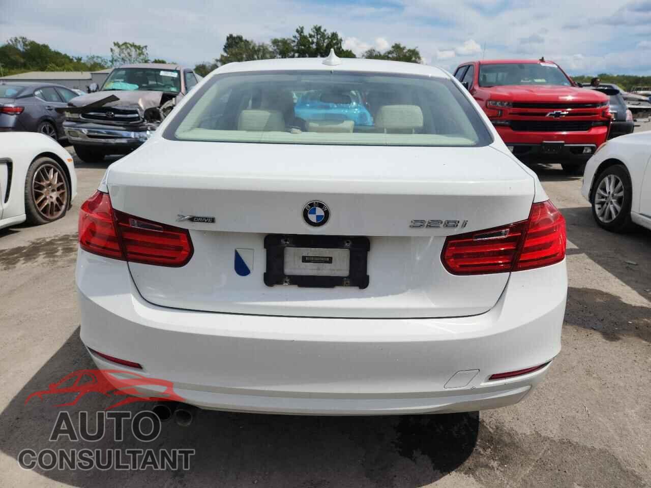 BMW 3 SERIES 2013 - WBA3B3C58DF537795