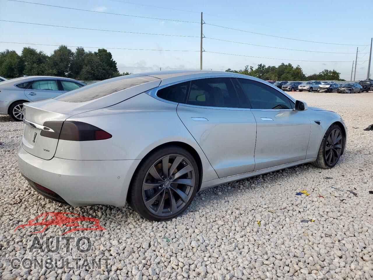 TESLA MODEL S 2017 - 5YJSA1E25HF193295