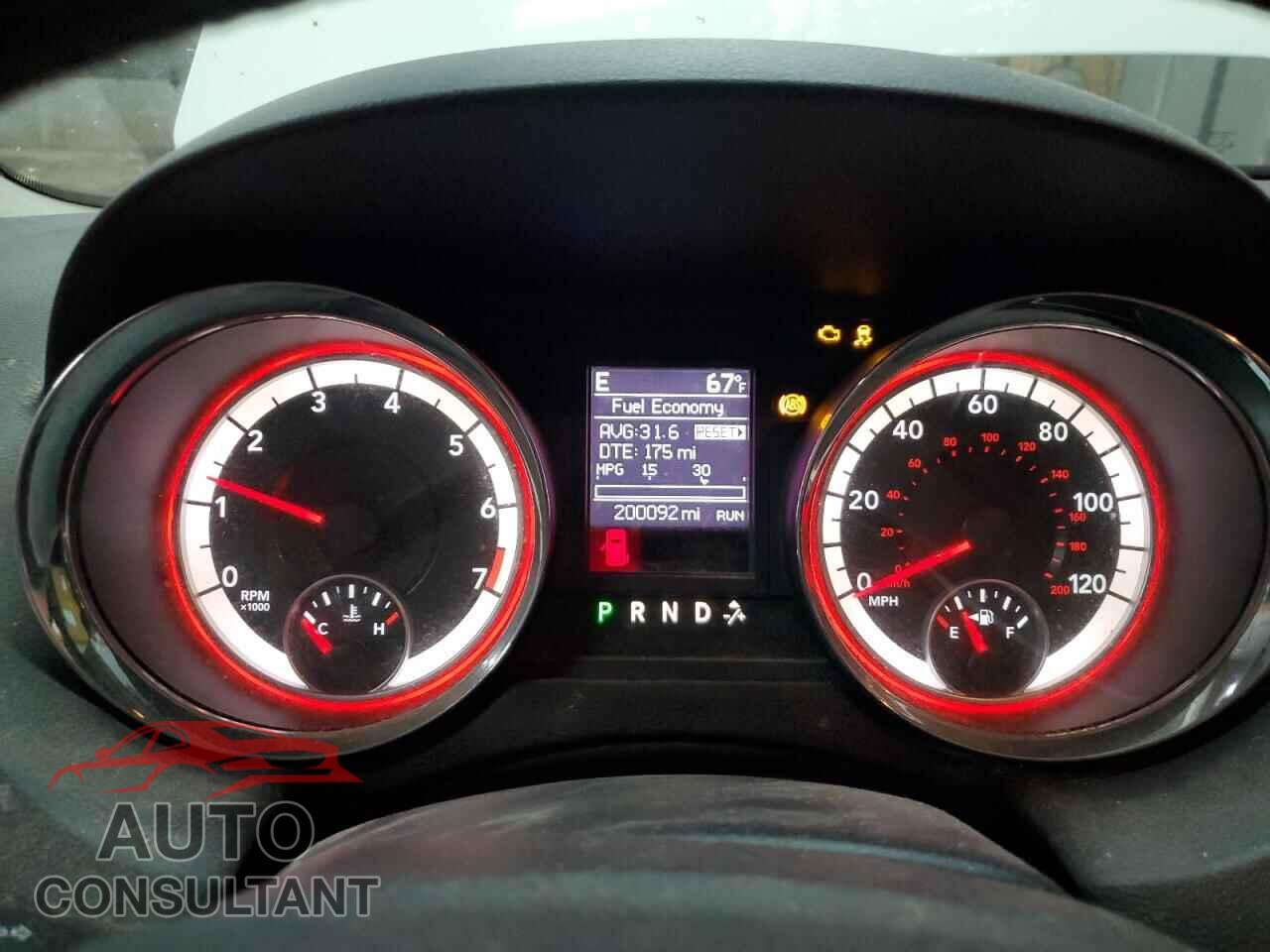 DODGE CARAVAN 2013 - 2C4RDGCG6DR717883