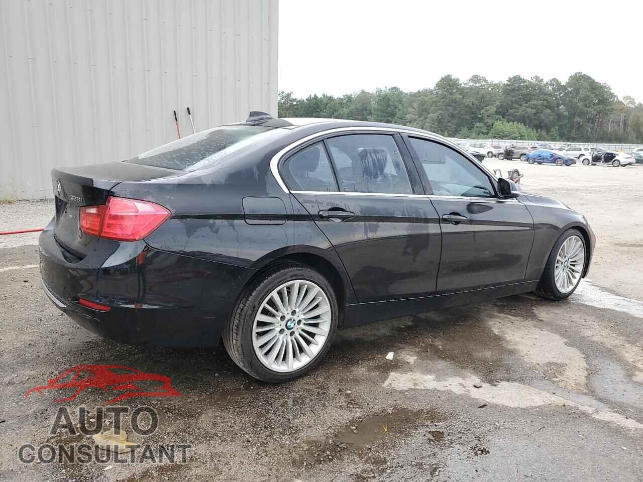 BMW 3 SERIES 2012 - WBA3A5C54CF256641