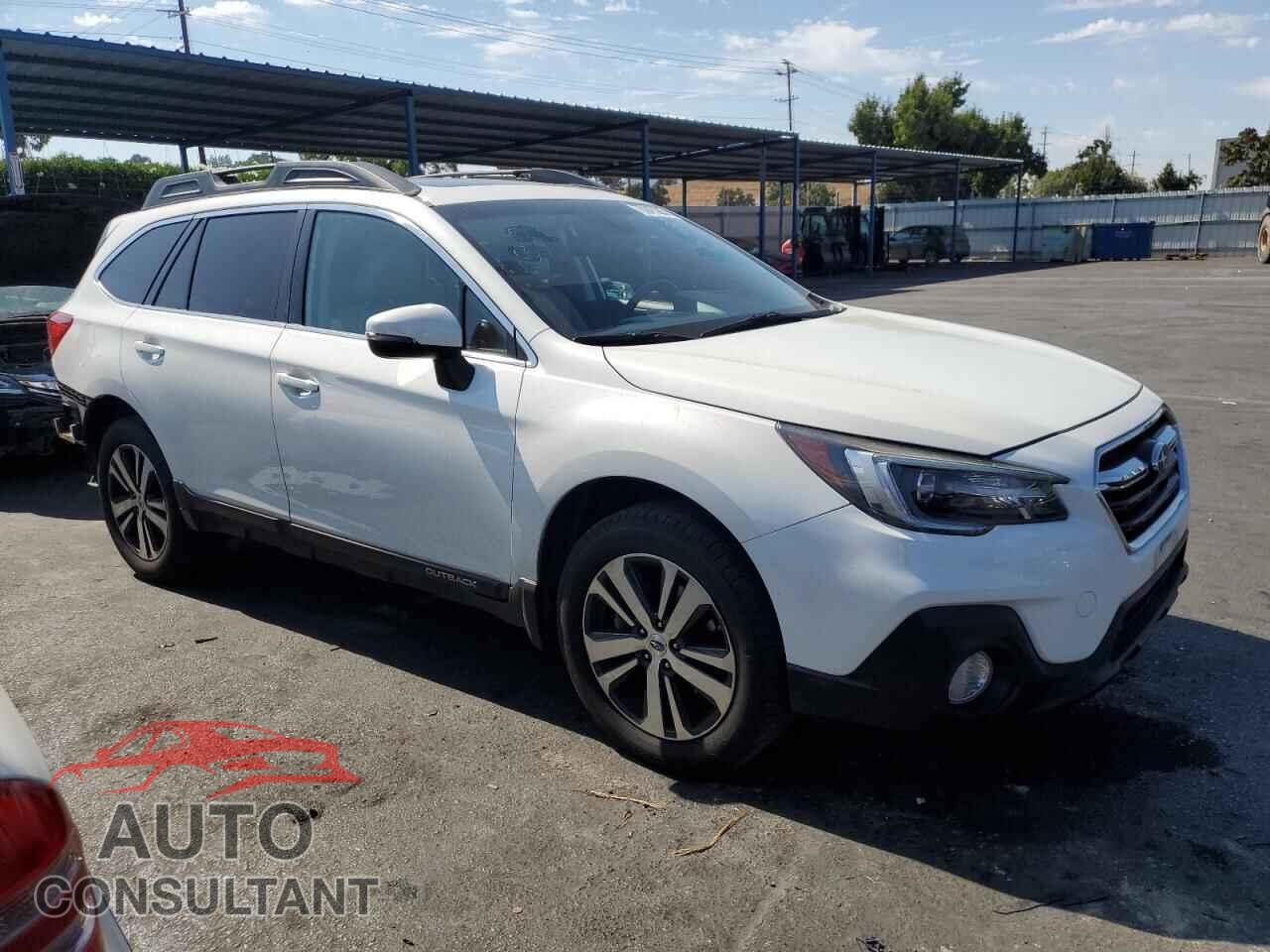 SUBARU OUTBACK 2018 - 4S4BSANCXJ3240941