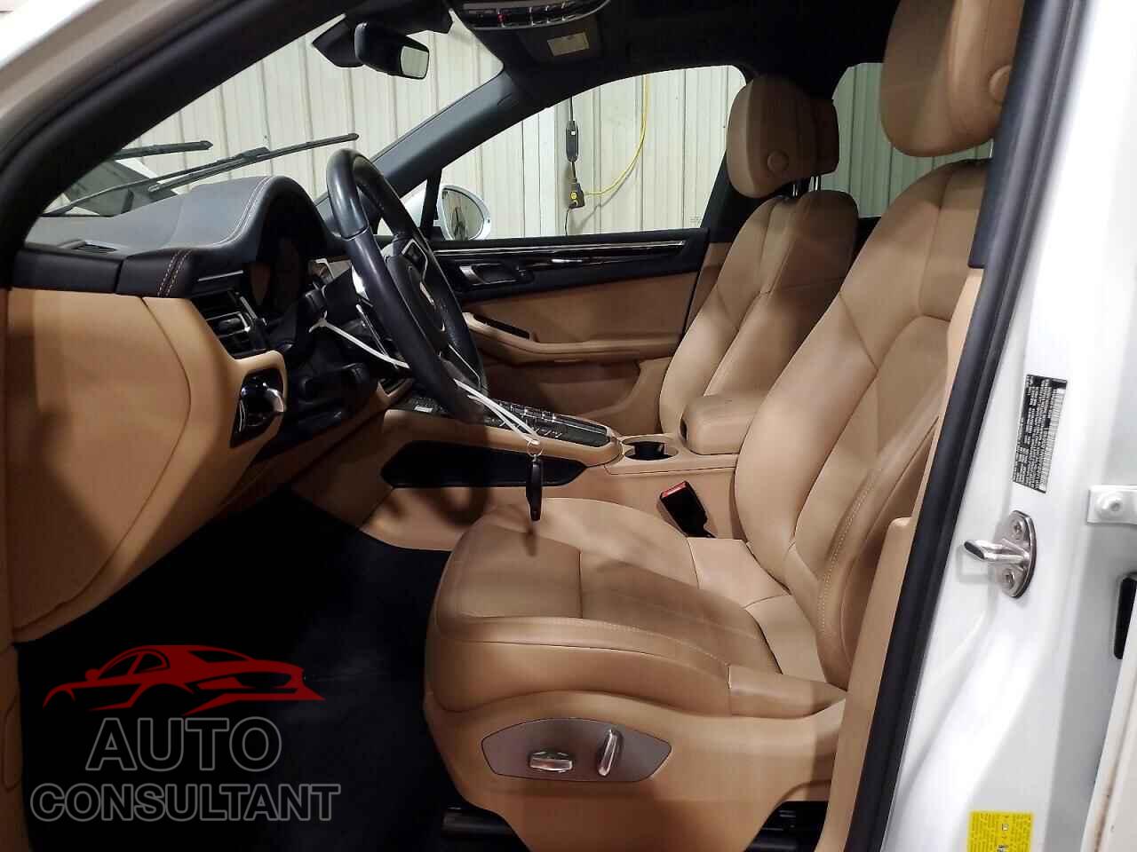 PORSCHE MACAN 2021 - WP1AB2A55MLB35921