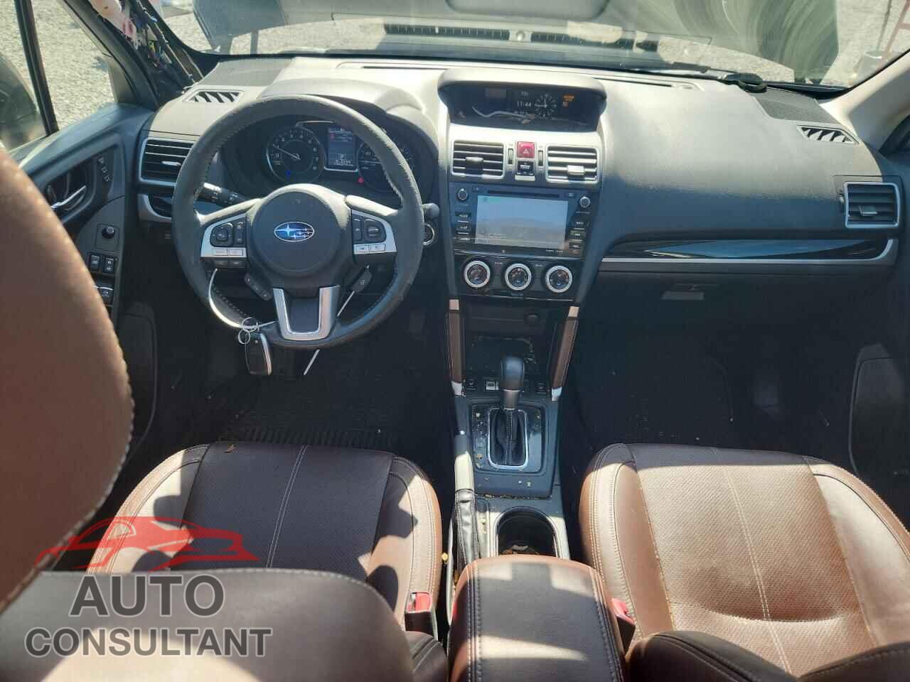 SUBARU FORESTER 2017 - JF2SJAWC4HH562205