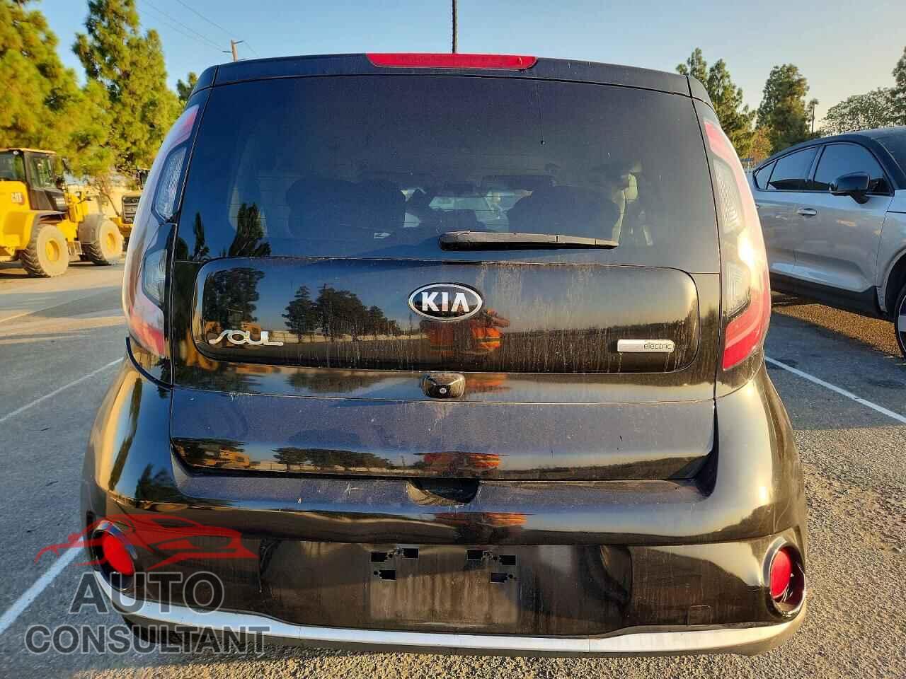 KIA SOUL 2016 - KNDJP3AE3G7016237