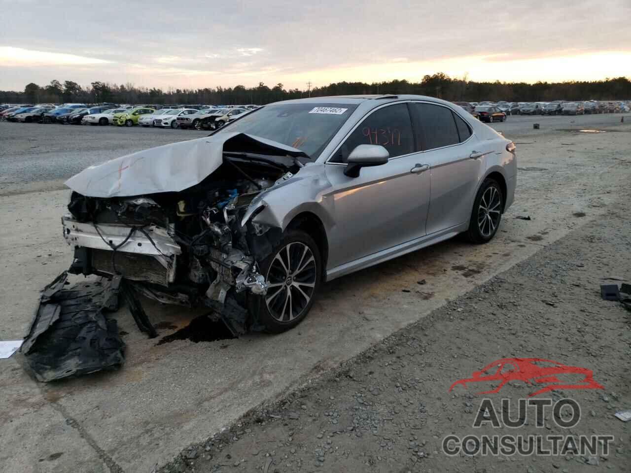 TOYOTA CAMRY 2020 - 4T1G11AK6LU338173
